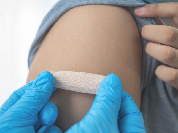 Curativos de Silicone e Seus Benefícios na Recuperação da Pele