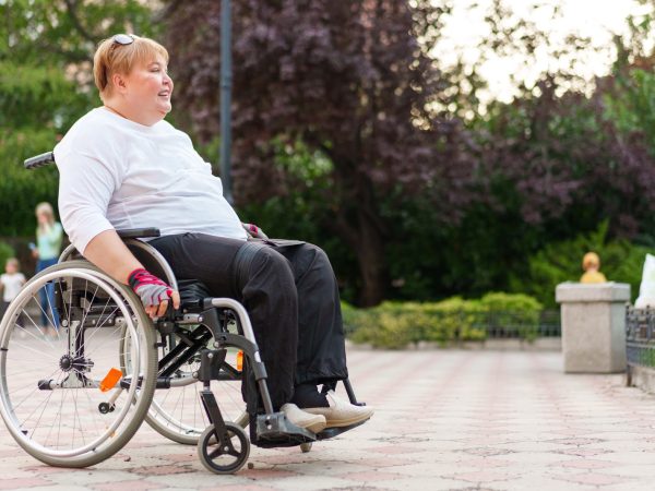 A importância da adequação do tamanho na escolha da cadeira de rodas para obesos